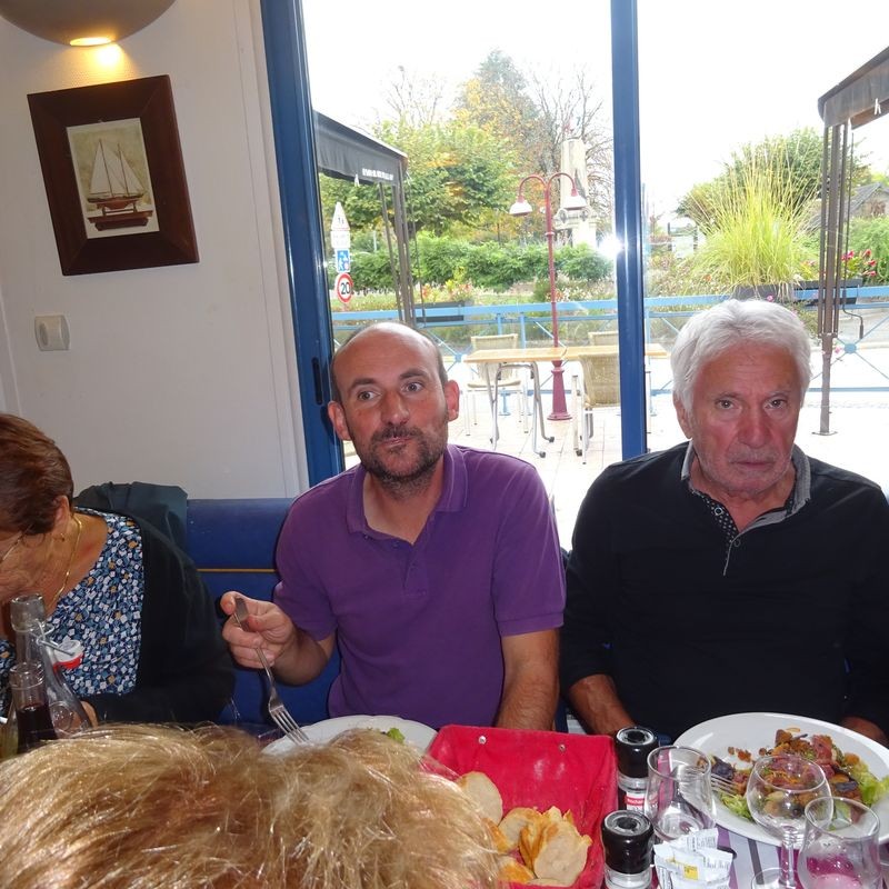 St hilaire les places 44 